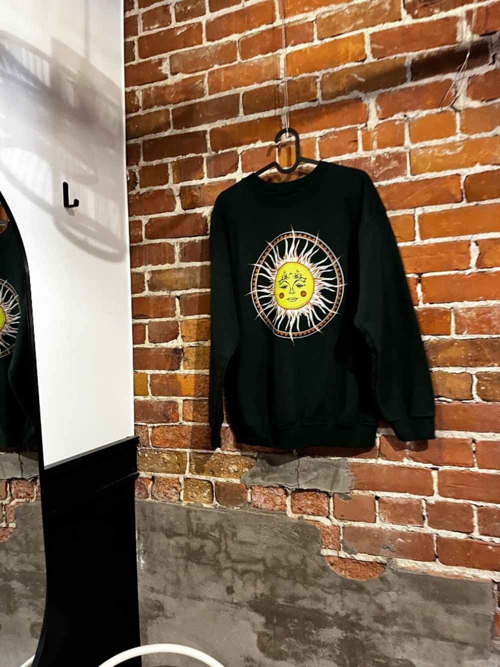 Vintage Forest Green Celestial Sun Graphic Crewneck Sweatshirt - Picture 3 of 4